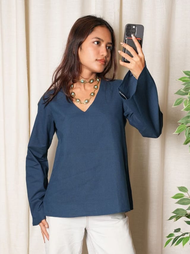 Riya Bell Sleeved Top