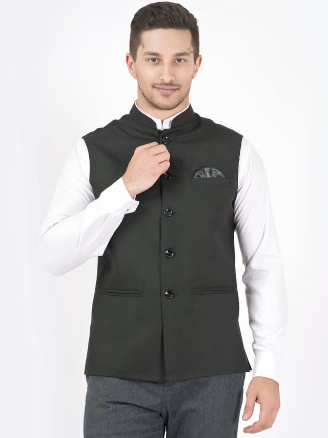 Badoliya & Sons Men Mandarin Collar Sleeveless Nehru Jacket