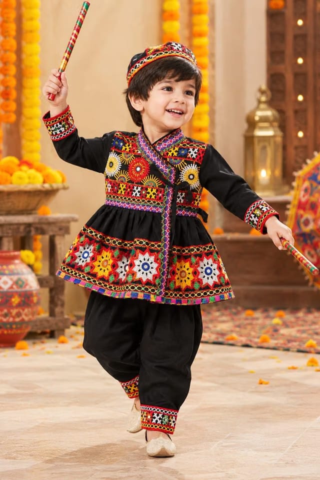 Boys Gujarat na Kediyu Garba Costume Black Multicolour