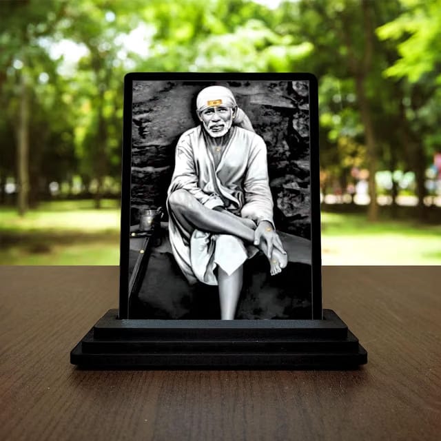 Quality Car Dashboard Idols Saibaba Wooden Idols Small Sai Baba Statues for Puja Traditional Sai Baba Figurines for Home