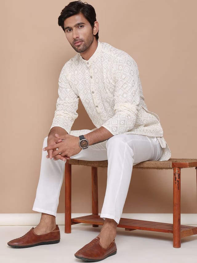 Men Floral Embroidered Regular Sequinned Kurta with Pyjamas