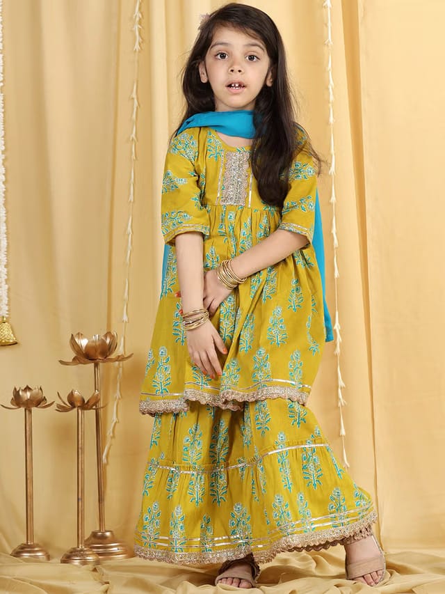 Girls Green & Blue Floral Printed Empire Cotton Kurta With Sharara & Dupatta