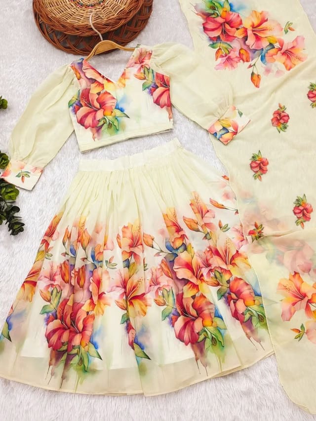 Girls Printed Foil Print Ready to Wear Lehenga & Blouse With Dupatta