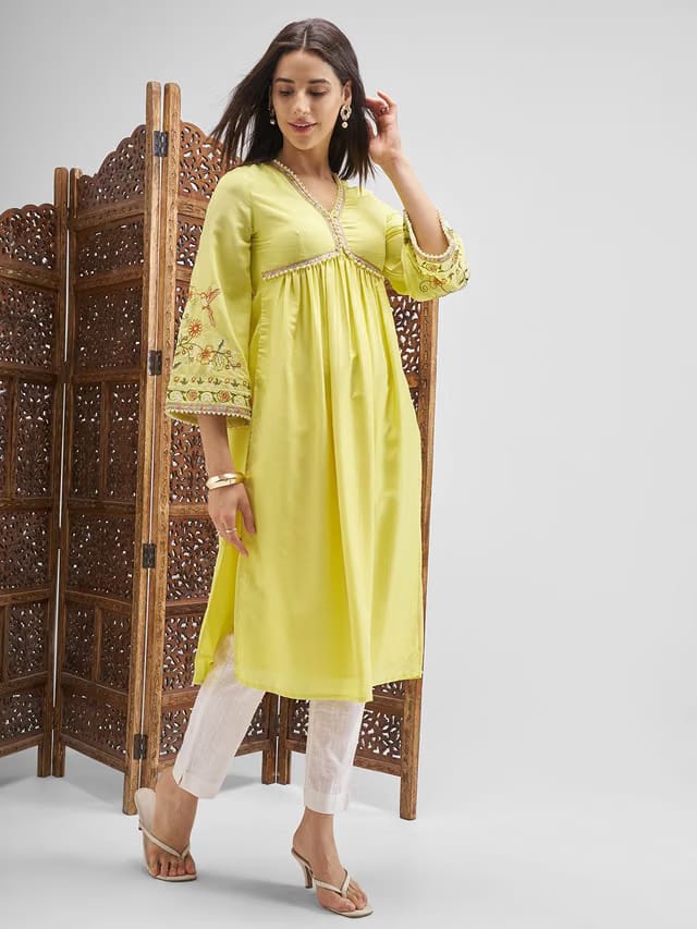 Vishudh Women Embroidered V-Neck Anarkali Polyester Kurta