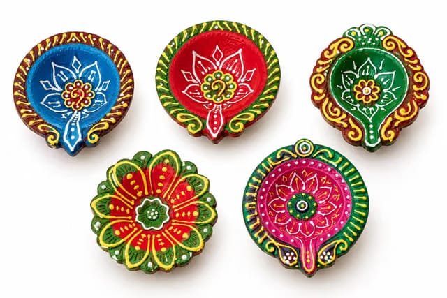 Decorated Colourful Diya Set for Religious Ceremonies
