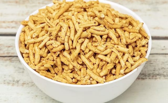 KHANDELWAL RATLAMI SEV BHANDAR - Indore's Famous, Medium Spicy Ratlami Sev Crispy & Crunchy medium Sav