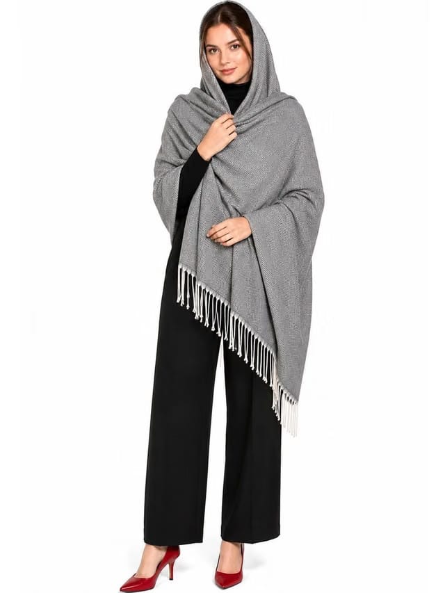 Life And Style Women Geometric Woven Design Shawl