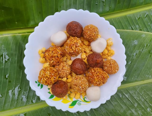MonBangla Special Puja Prasad Combo│Narkel Naru, Til er naru, Murki, Chire er Moya & Kadma│Authentic & Home made