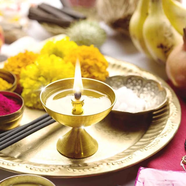 Nitya Pyali Diya