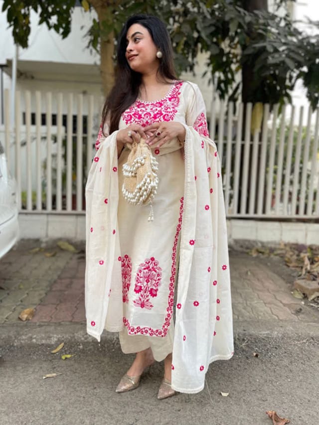 Floral Embroidered Round Neck Straight Kurta With Trousers & Dupatta
