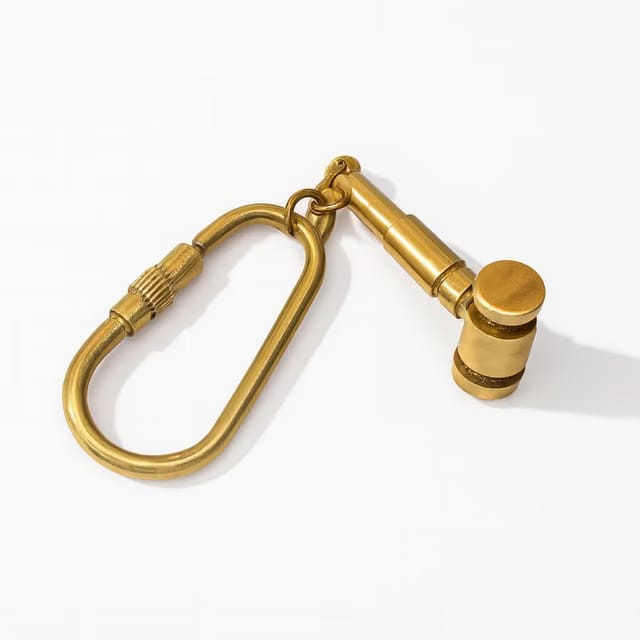 Vintage Brass Hammer Style Keychain – Antique Miniature Tool Design, Solid Metal Key Holder for Men & Women