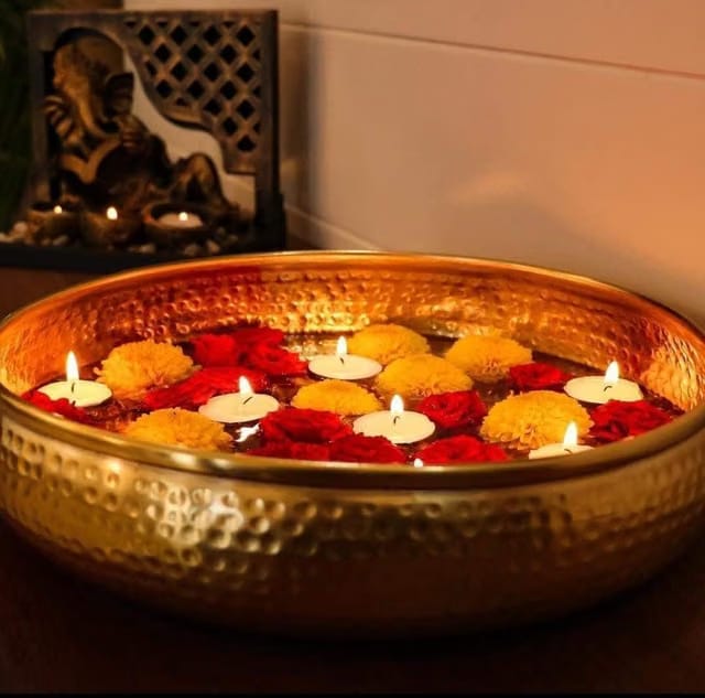 Kalam and SONS Brass Urli Bowl, Traditional Decorative Bowl for Floating Flowers, Antique Finish