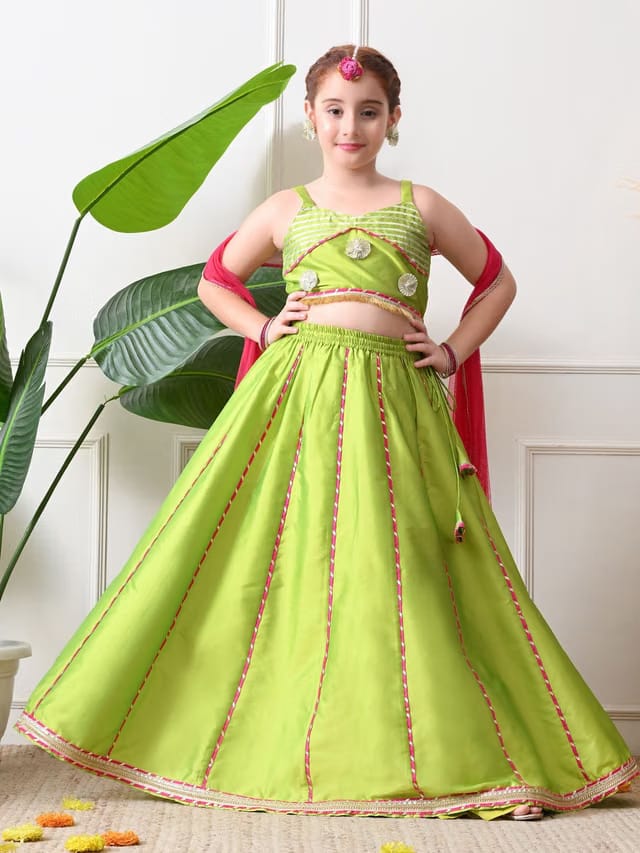 Girls Embellished Ready to Wear Lehenga & Blouse With Dupatta