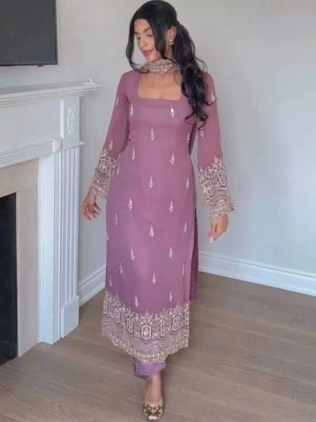 TWINS LADY Women Ethnic Motifs Embroidered Regular Thread Work Kurta with Trousers & With Dupatta