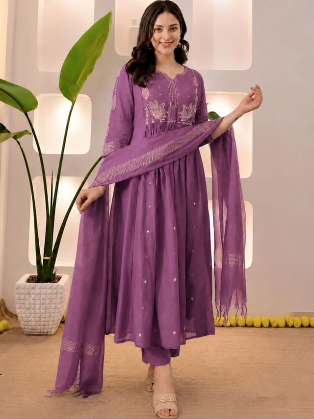 Women Ethnic Motifs Embroidered Empire Thread Work Kurta with Trousers & With Dupatta