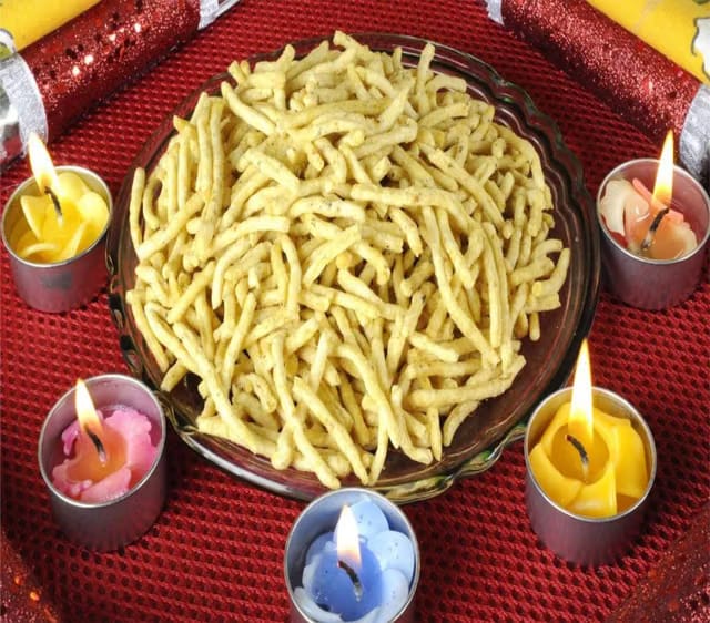 90's MILL Besan Bhujia Long Sev Ratlami Namkeen Sev/Indore's Famous Ratlami Sev Laung Sev