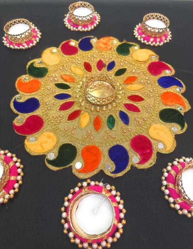 Agaas Enterprises Beautiful Acrylic Beads &Kundan Decorated Set of 7 pic Flower Rangoli/Diwali Diya Rangoli with