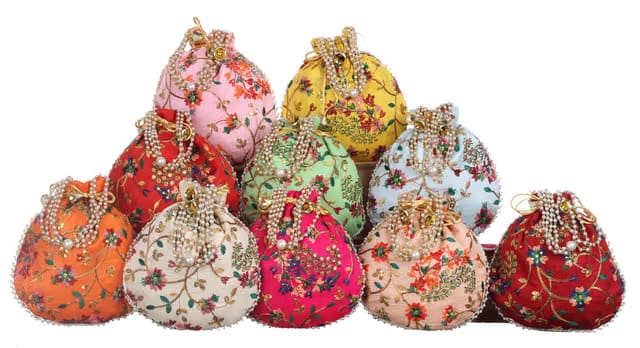 Embroidery Wedding Return Gift Women Wholesale Bridal Traveling potli Bag with Zipper for Ladies Baby Shower Shagun