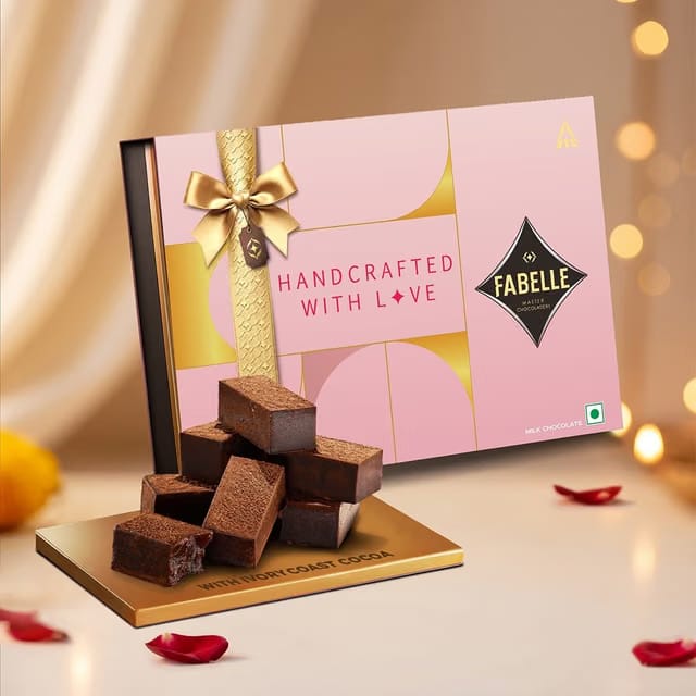 Fabelle Ganache Creamy Milk 20 Cubes In Chocolate Gift Pack