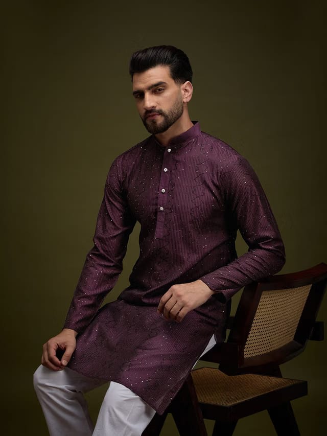 Men Embroidered Kurta