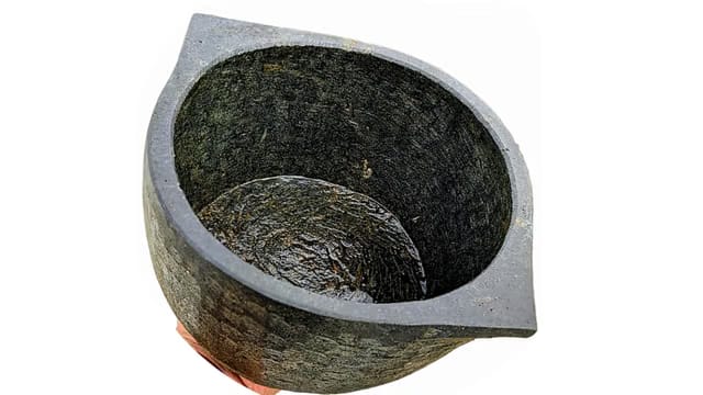 Soapstone Cookware's - Kalchatti (2.5-3 liters) XXL -Treated