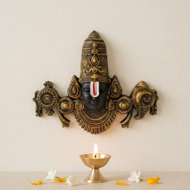 5.7-Inch Small Palm-sized Tirupati Balaji Face Idol Wall Hanging – Lord Sri Venkateswara Murti with Shankh Chakra