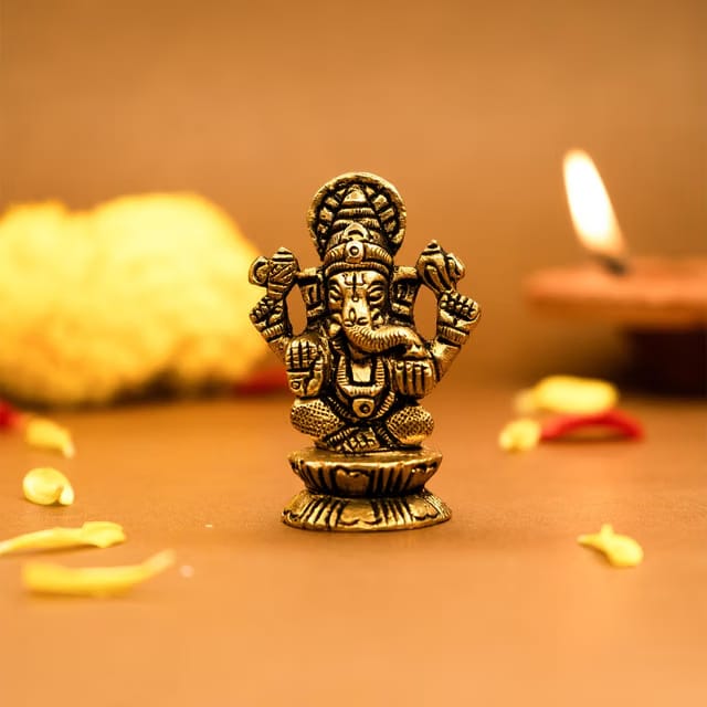Ekhasa 100% Pure Brass Ganesha Idol (Size: 5.5 cm)