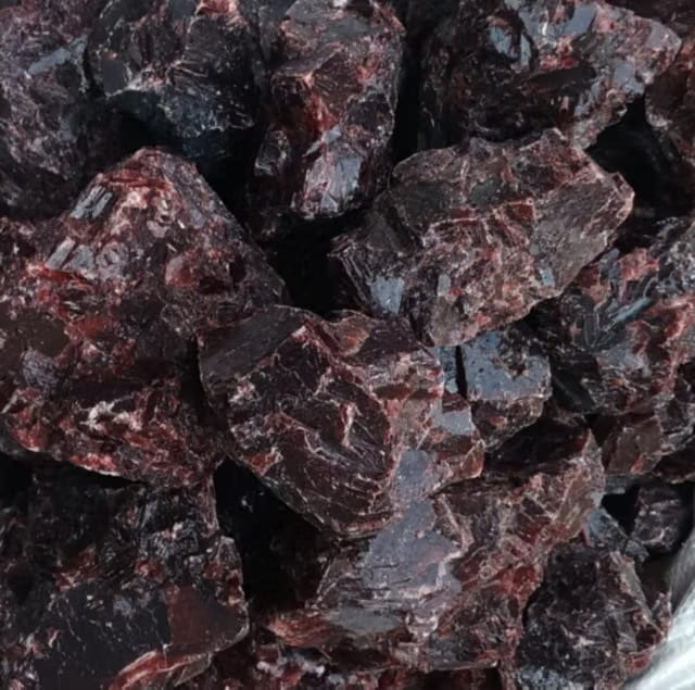 Natural Himalayan Black Salt Crystals, Kala Namak Whole