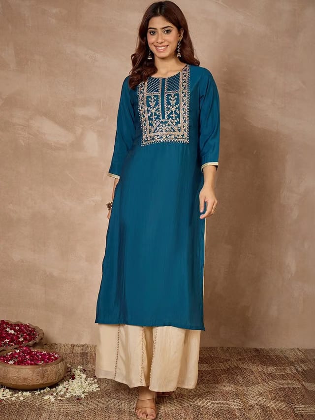 Women Ethnic Motifs Embroidered Thread Work Chanderi Silk Kurta