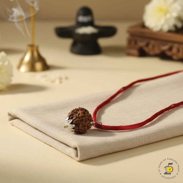 7 Mukhi Rudraksha Pendant