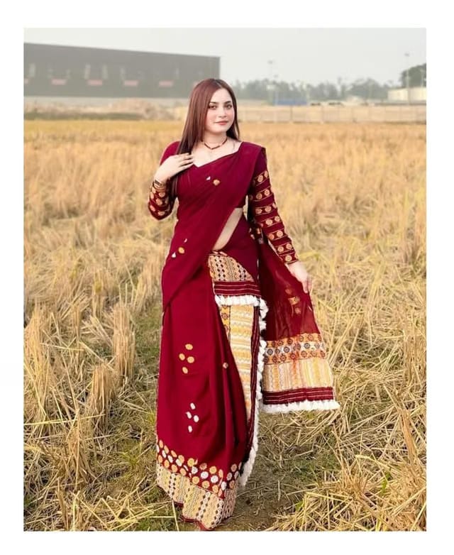 Cotton Mekhela Chador Assamese Traditional Woven Pattern Two Piece Outfit With Blouse Piece Included Maroon Free