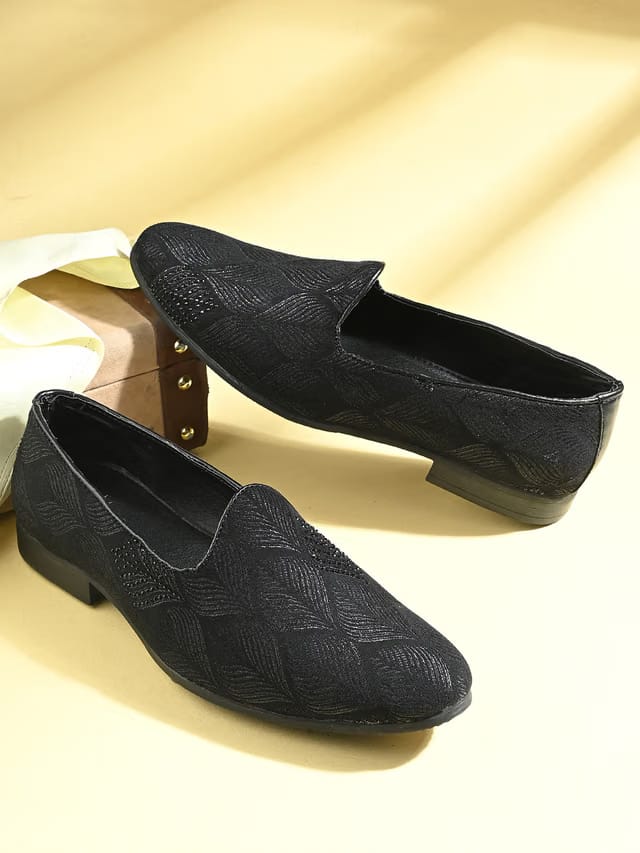 Men Lightweight Embellished Slip On Mojaris