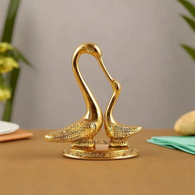 PURESTORY Swan Pair Showpiece