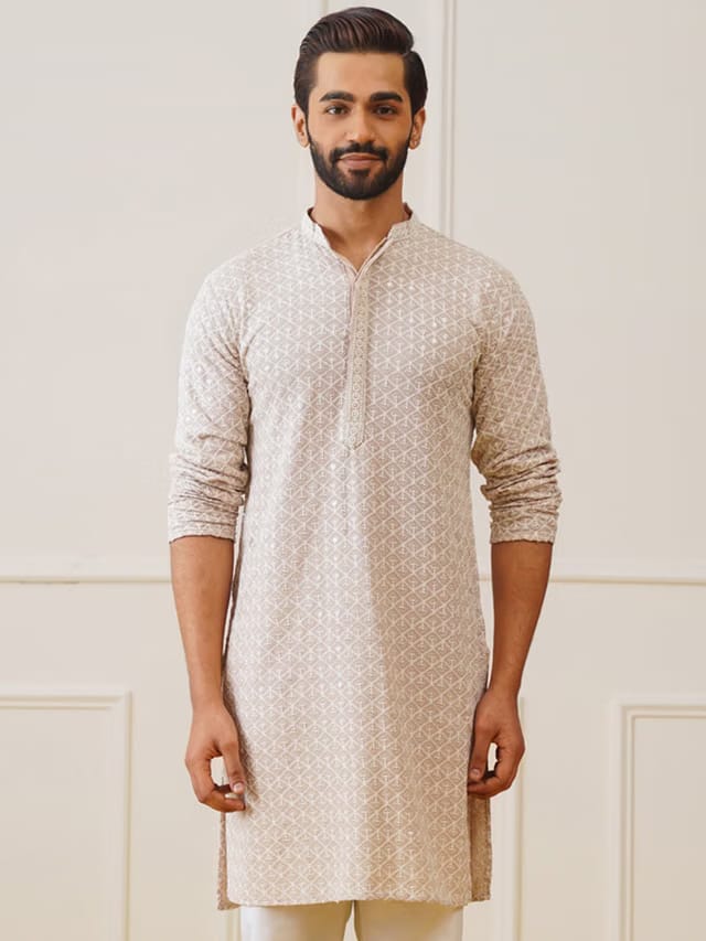 Jompers Ethnic Motifs Embroidered Mandarin Collar Straight Kurta