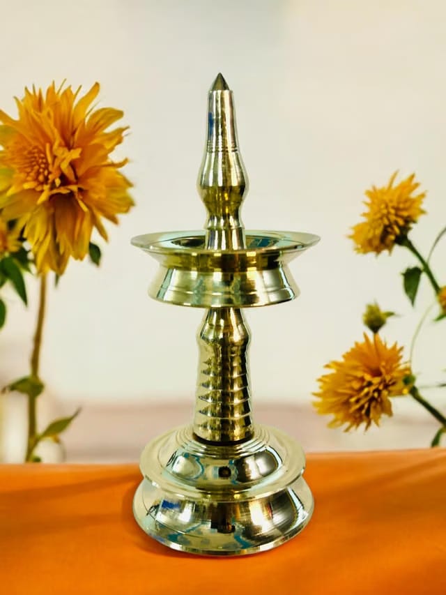 Pure Brass Kerala Fancy Nilavilakku