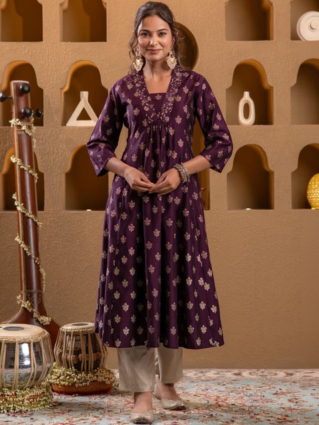 Juniper Women Embroidered Thread Work Anarkali Kurta