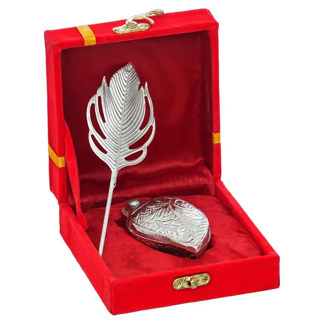 Premium Silver Kumkum Box With Leaf And Red Velvet,Roli|Chawal|Chandan|Haldi|Kumkum Puja Box|Sindoor Box- Diwali Gift