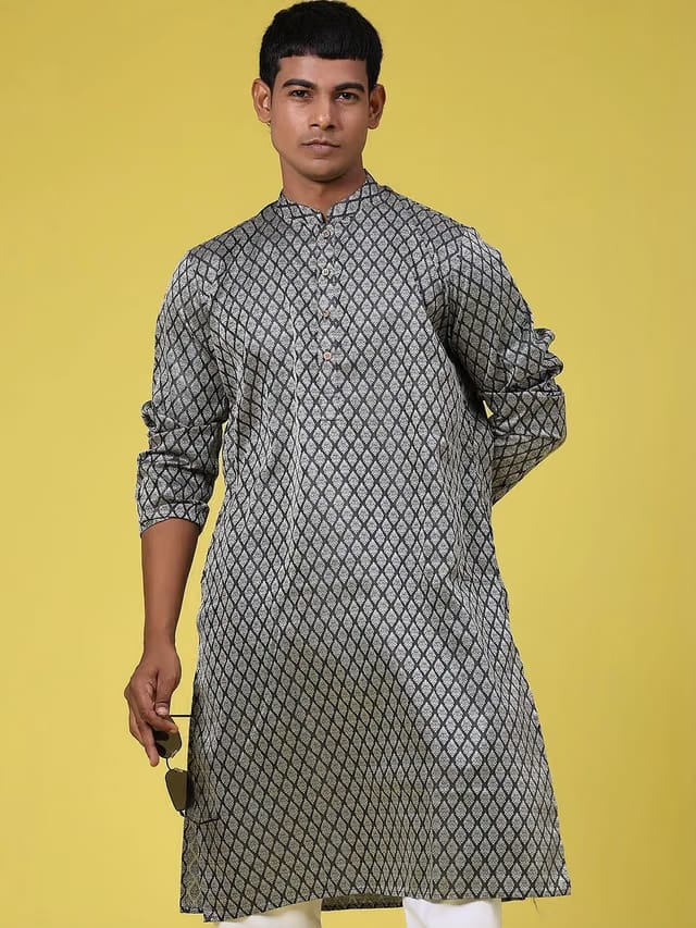 Men Ethnic Motifs Regular Kurta with Churidar