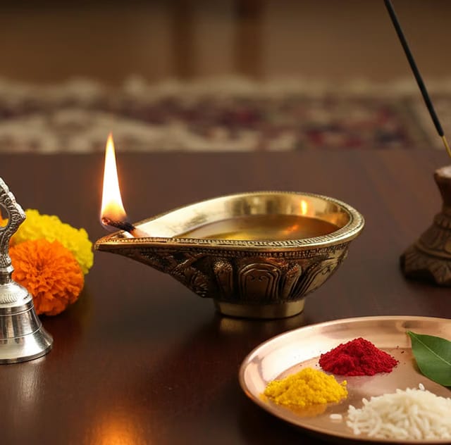 eSplanade Brass Diya Deepam Oil Lamp Kuthu Vilakku