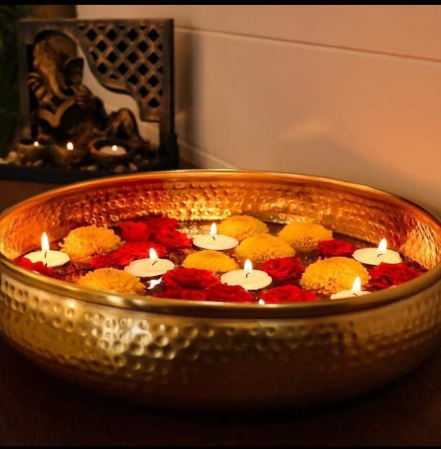 Round Hammered Traditional Potpourri Bowl – 12 Inch Handcrafted Decorative Urli in Metallic Gold Finish