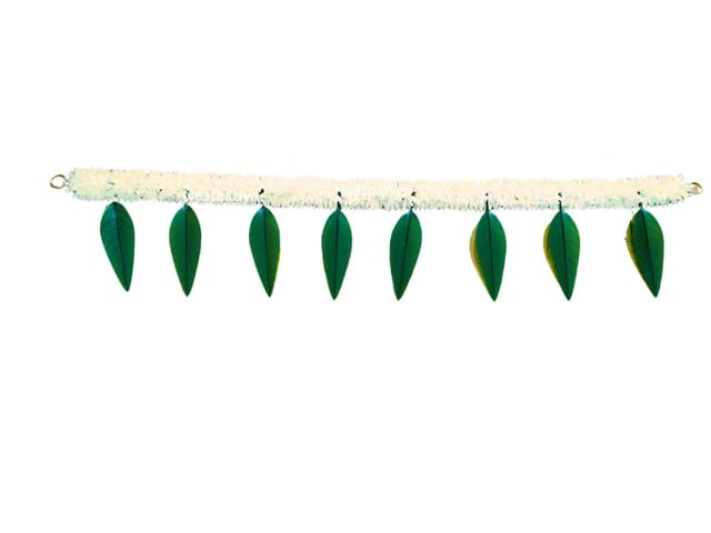 Green Leaf Door Toran with White Flower Base
