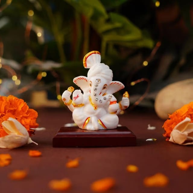 Servdharm Polyresin Lord Ganesha Idol for Car Dashboard, Home and Office