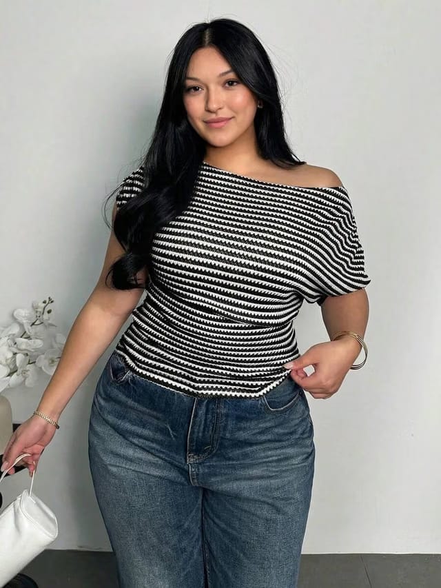 Women's Plus Size Gathered Top