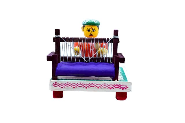 Andhra Hand Crafts Kondapalli Traditional Handmade Etikoppaka Men Weaving Cloths Wooden Figurine