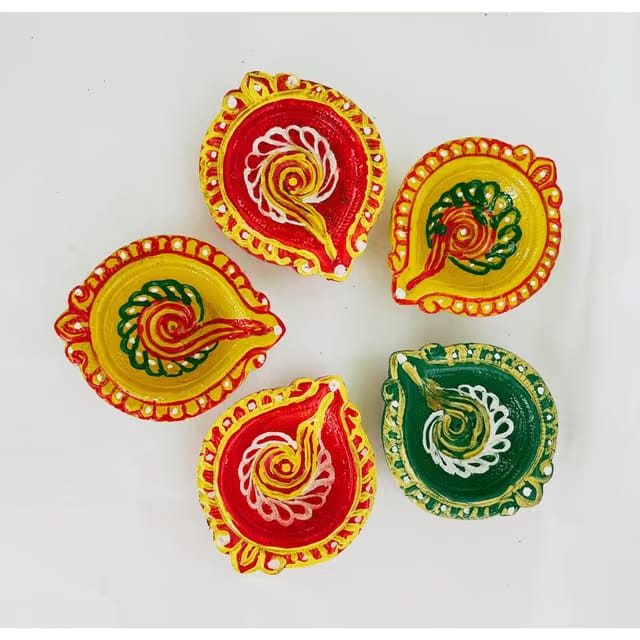 Himadri (Uttarakhand Government Undertaking) 5 Aipan Painted Diyas Set- Multicolour