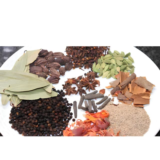 Elegant Casa Pure Amritsari Garam Masala Sabut Whole 250 Gm