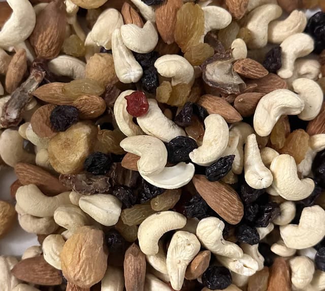Greenfinity Mevamix 100g - Premium Dry Fruits Mix for Health & Energy Boost