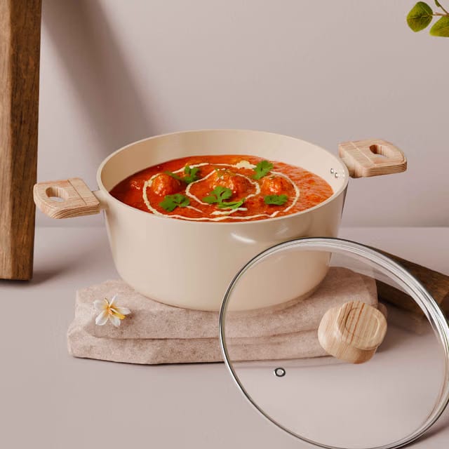Forged Casserole 24 cm with Glass Lid
