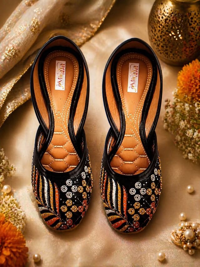 Women Embellished Party Mojaris Flats