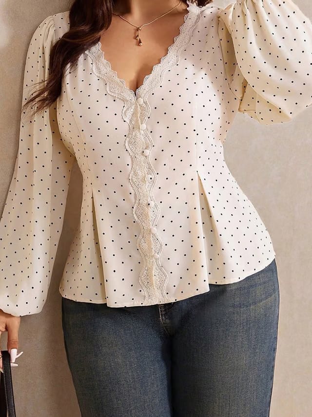 Women's Plus Size Lace-trimmed Top